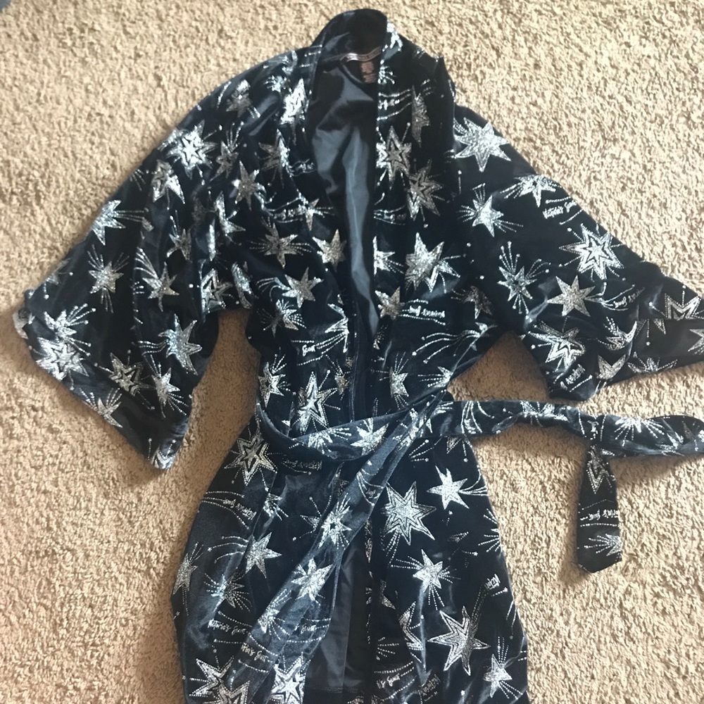 BNWOT VS sparkly robe XS